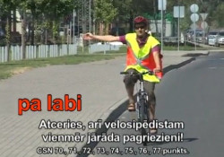 Video: Praktiski ieteikumi drošai velobraukšanai- arī velosipēdistiem jārāda pagriezieni