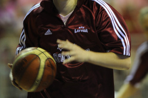 Foto: Babkina WNBA draftā un citi 2011. gada piedzīvojumi