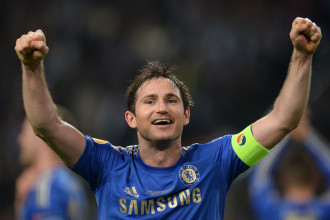 Lampards vienojas par sadarbību ar "Chelsea" uz vēl vienu gadu Lampards vienojas par sadarbību ar "Chelsea" uz vēl vienu gadu