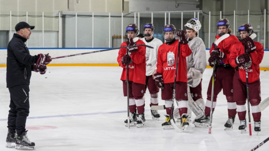 Latvijas U18 hokejisti pēdējā pārbaudē minimāli piekāpjas Čehijai