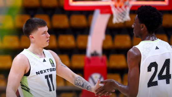 Aizpuram spilgta spēle jauniešu Eirolīgā, 2010. gadā dzimušajam Jahovičam trīs trejači