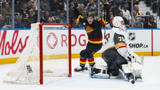 Bļugers rezultatīvs jau ceturtajā spēlē pēc kārtas