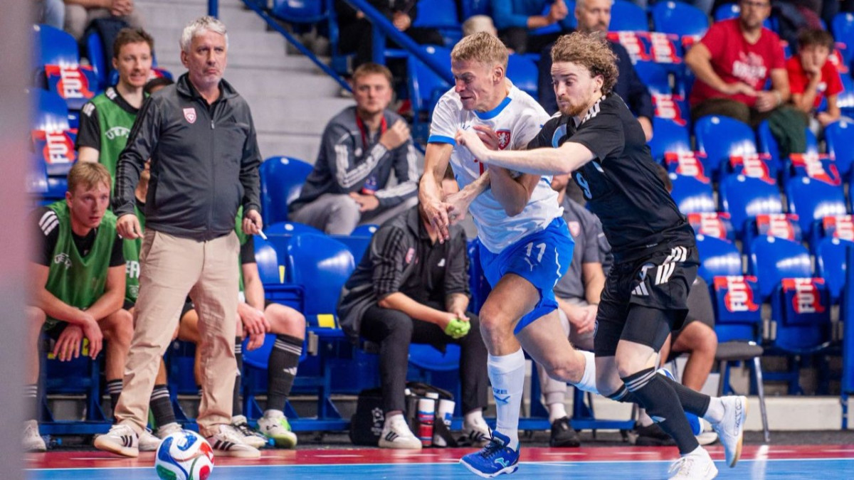 Latvia earns 3-3 draw against Czechia in World Cup qualifiers