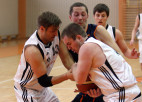 Foto: "Swedbank" basketbolisti ar lielu pārsvaru gūst otro uzvaru Banku kausā
