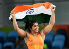 Indijas cīkstonei iespaidīga naudas summa par olimpisko bronzu