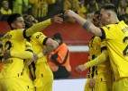 Dortmundes ''Borussia'' Roisa atgriešanās mačā pārspēj Leverkūzenes ''Bayer''