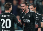 Rabjo dublis nokārto ''Juventus'' grūtu uzvaru pret pastarīti, ''Roma'' zaudē