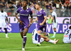 Piecu vārtu spēlē ''Fiorentina'' izcīna otro uzvaru sezonā