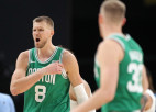 Ar spēcīgu sniegumu mājās "Celtics" un Porziņģis liek pamatus titula izredzēm