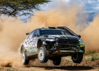 Video: Solbergam ar ātrumu nepietiek, lai izcīnītu uzvaru Safari rallijā