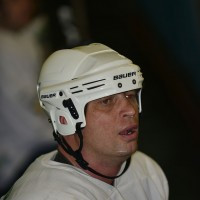 A-BURTS- VIENMER TAS PATS