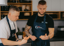 Video: Emīls Balceris gatavo tortilju ar maltās gaļas iesmiņu