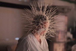 Valmieras teātrī gaidāma pirmizrāde iestudējumam par Covid laiku – “Burbulis”