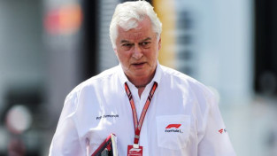 Simondss pamet F1 tehniskā vadītāja amatu un pievienojas "Andretti" komandai