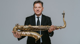 Izdots jauns Raimonda Paula melodiju albums saksofonam