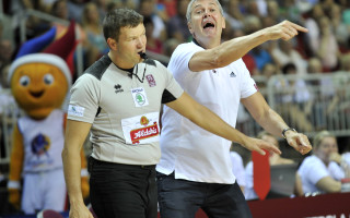 Foto: Latvija pieveic arī Slovēniju, gatavojoties EuroBasket 2015