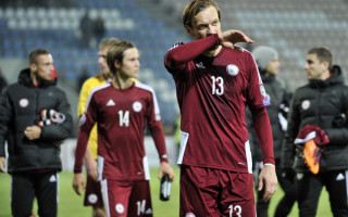 Foto: Futbolisti EURO 2016 kvalifikāciju noslēdz pēdējā vietā