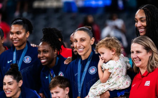 Olimpisko spēļu basketbola turnīrus apmeklējuši vairāk nekā 1 000 000 skatītāju