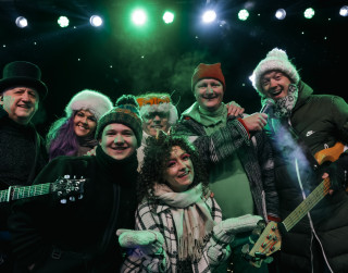 “Brīnumskapis” aicina uz Ziemassvētku koncertizrādi “Ķekata, ļekata”