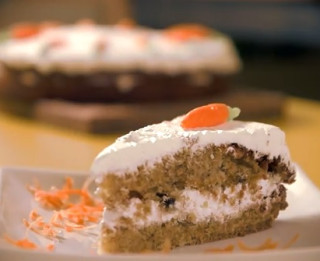Video: Videorecepte: garda burkānu kūka (recepte)