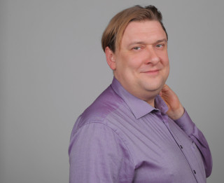 “Sarunas Smiļģa kabinetā” ar aktieri Imantu Stradu