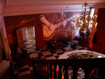 Latvijas 1. Rokkafejnīcas atklāšana - Reiterna nams 4 stāvos