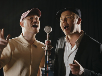 “Dod pieci!” himnas autori šogad ir Lauris Reiniks un Ralfs Eilands “Dod pieci!” himnas autori šogad ir Lauris Reiniks un Ralfs Eilands