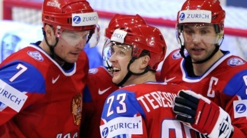 Krievijas hokeja izlase spēlē pret Franciju
Foto: AP
