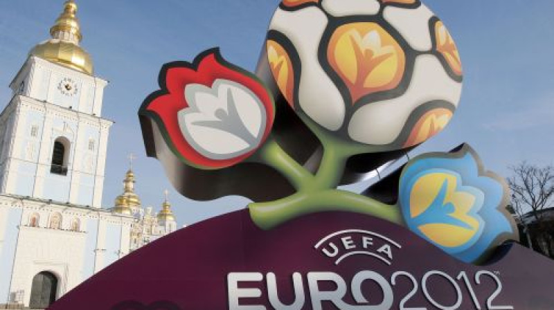 ''EURO 2012'' logo
Foto: AFP/Scanpix