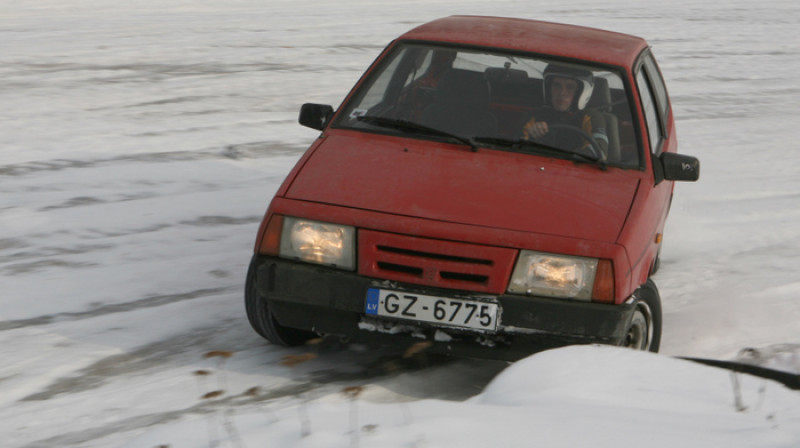 2009. gada Latvijas čempions ziemas autosprintā FWD grupā Ritvars Kārkliņš 
Foto: Aigars Tidmanis, go4speed.lv