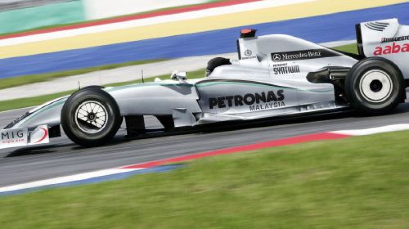 Iespējamais "Mercedes GP" formulas izskats
Foto: AFP/Scanpix