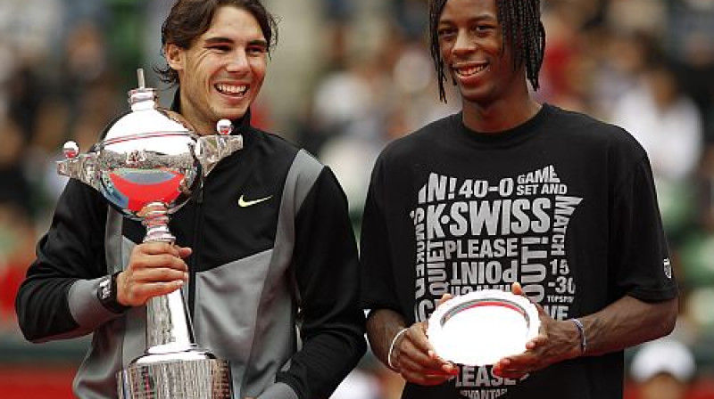 Rafaels Nadals un Gaels Monfīss - abi izlaidīs olimpiādi
Foto: Reuters/Scanpix