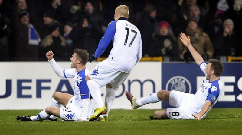 "Kobenhavn" futbolisti atzīmē pirmo vārtu guvumu
Foto: AFP/ Scanpix