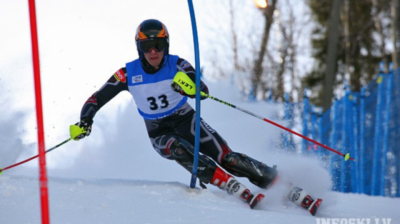 Slaloma sacensības Baltijas kausā 2011.gadā. Foto:Infoski.lv