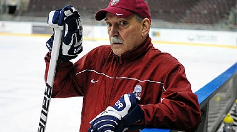 ''Liepājas metalurgs'' hokeja komandas sporta direktors M. Vasiļonoks.