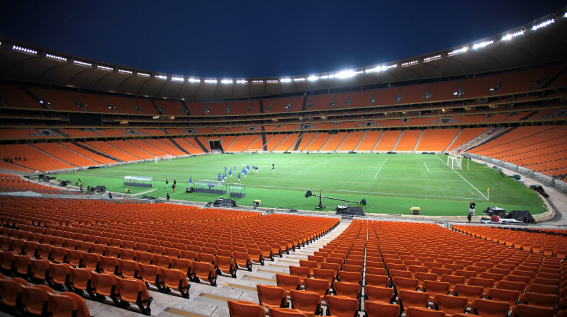 Johannesburgas Nacionālajā stadionā šovakar tiks dots starts 29. Āfrikas Nāciju kausam futbolā 
Foto: AP/Scanpix