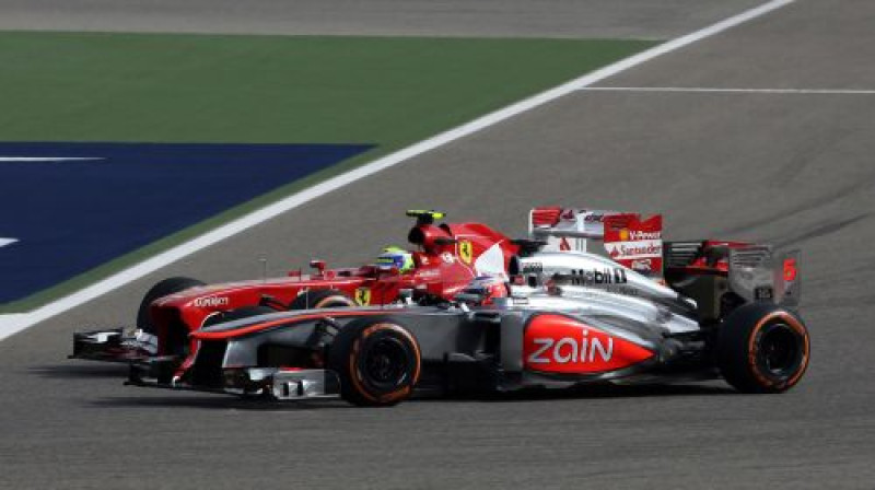 F1 pilotu cīņa Ķīnas GP
Foto: Digitale/Scanpix