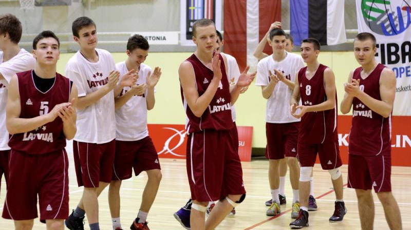 Latvijas U16 izlase Baltijas jūras kausa izcīņā Tallinā.
Foto: basket.ee