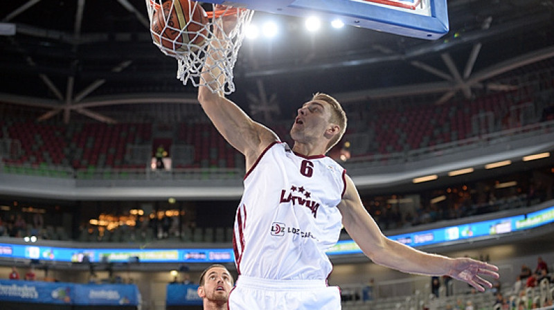 Rolands Freimanis un Latvijas valstsvienība: jauns izaicinājums 2014.gada vasarā.
Foto: FIBAEurope.com