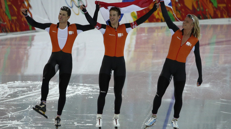 Nīderlande pārliecinoši triumfējusi ātrslidošanā Sočos 
Foto: AP/Scanpix