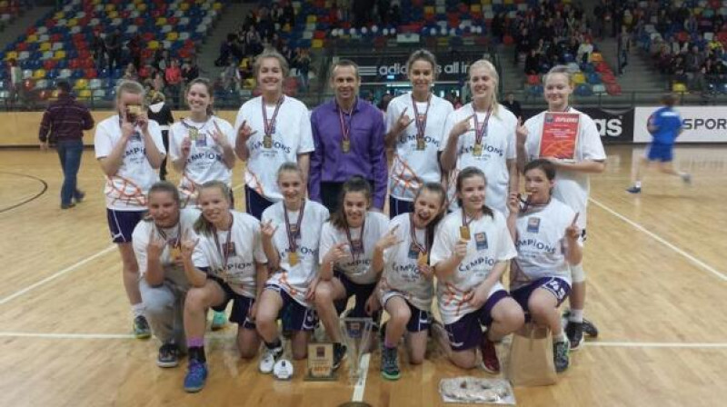 BJBS "Rīga/Rīdzene": LJBL čempiones meiteņu U14 grupā.
Foto: basket.lv