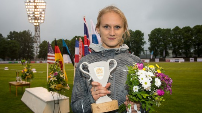 Gunta Latiševa-Čudare 
Zigismunds Zālmanis, lat-athletics.lv