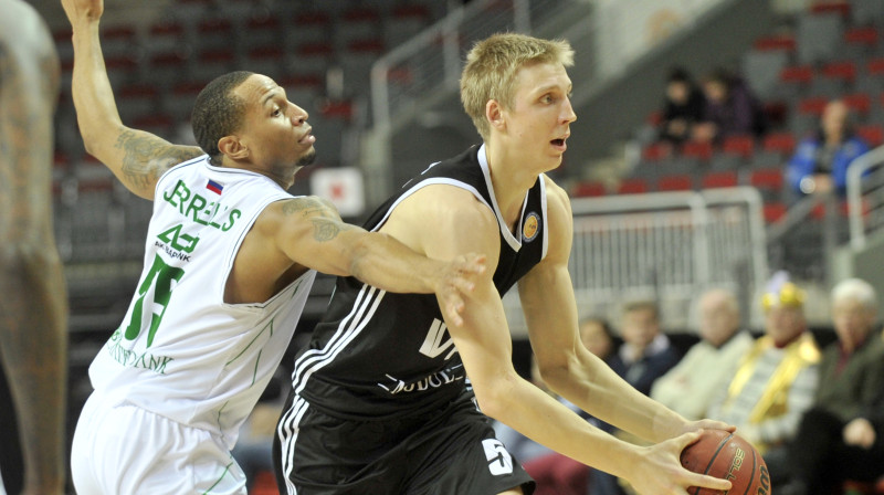 Mareks Mejeris 
Foto: Romāns Kokšarovs, Sporta Avīze, f64