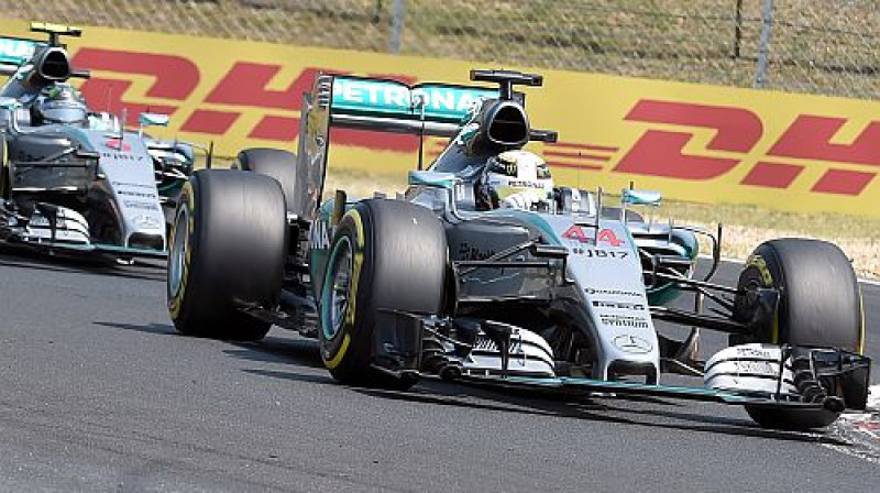 "Mercedes" piloti Hungaroringā
Foto: AFP/Scanpix