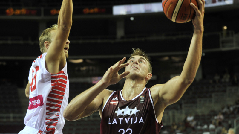 Mārtiņš Meiers 
Foto: Romāns Kokšarovs, Sporta Avīze, f64