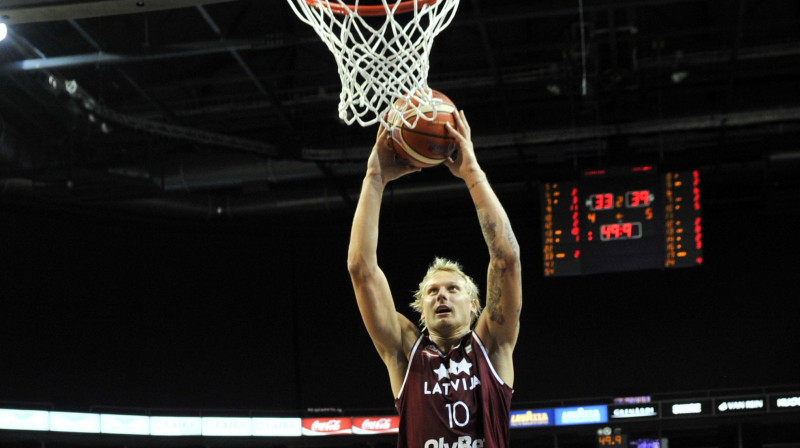 Jānis Timma 
Foto: Romāns Kokšarovs, Sporta Avīze, f64