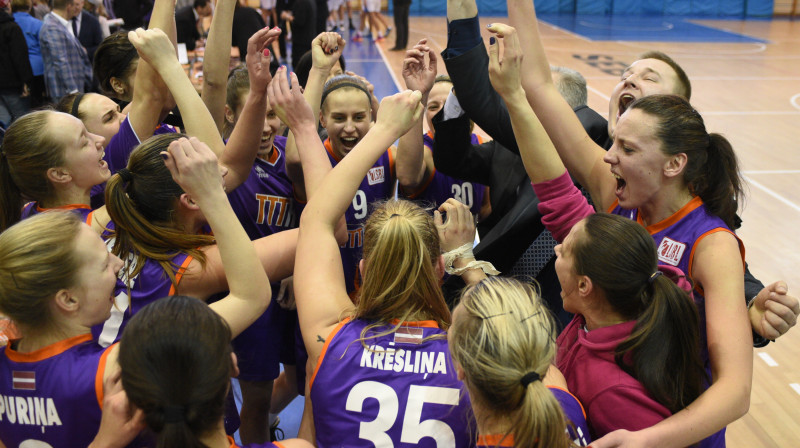 "TTT Rīga" basketbolistes: debija Austrumeiropas līgā
Foto: Mārtiņš Zilgalvis, f64