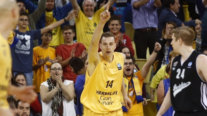 Anžejs Pasečņiks Eirokausa spēlē
Foto: Eurocupbasketball.com