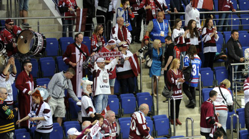 Latvijas fani Maskavā
Foto: Romāns Kokšarovs, F64