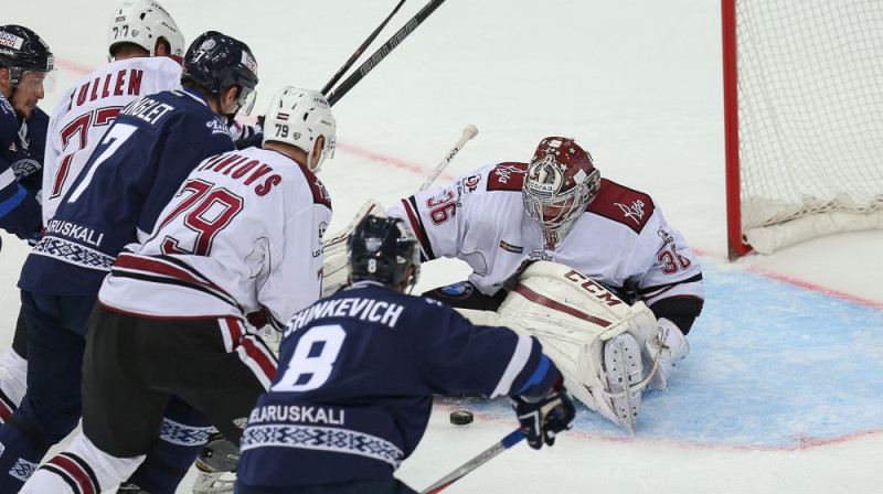 Minskas "Dinamo" pēc cīņas vārtu priekšā atklāj rezultātu
Foto: hcdinamo.by